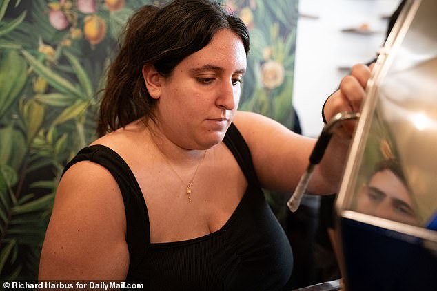 Shira Dekel, an Israeli citizen who had her Tel Aviv apartment blown up by a rocket during the October 7 Hamas attack, is living temporarily in New York and volunteered her service as a barista, having four years of experience making drinks in Israel