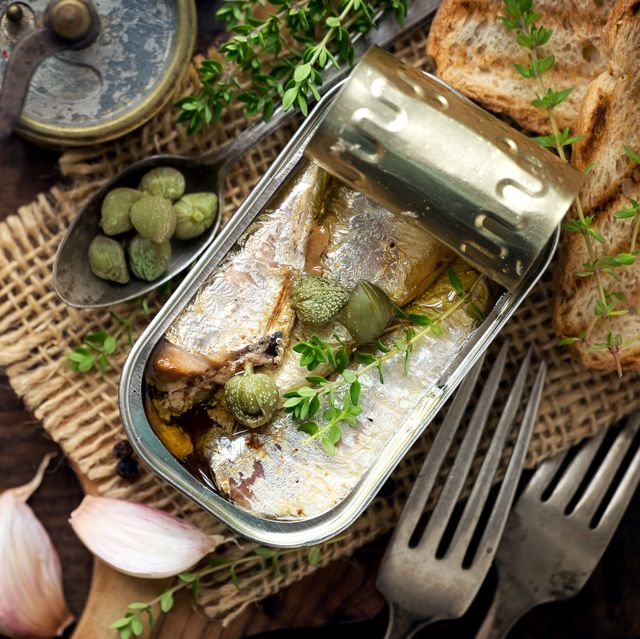 Canned sardines with capers